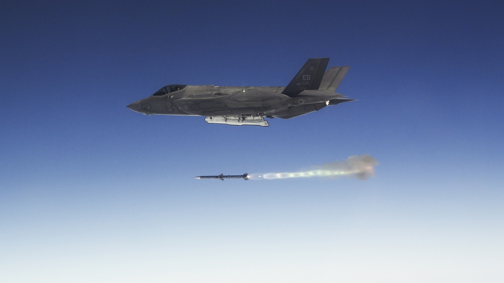 F-35 testers wrap up Weapons Delivery Accuracy tests