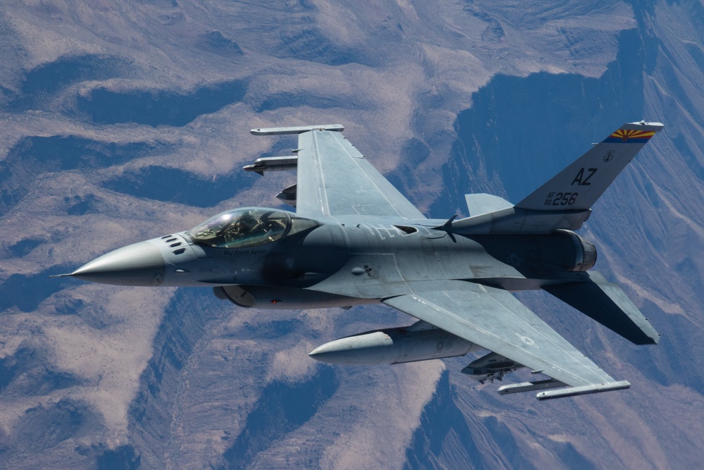 078  F-16 in 162d Top Squadron Competition