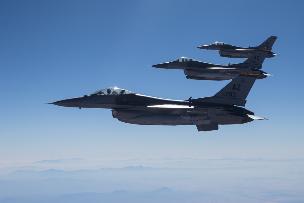 104 F-16s in 162d Top Squadron Competition