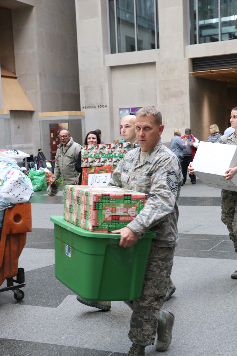 Pennsylvania National Guard helps Holiday Wish Program