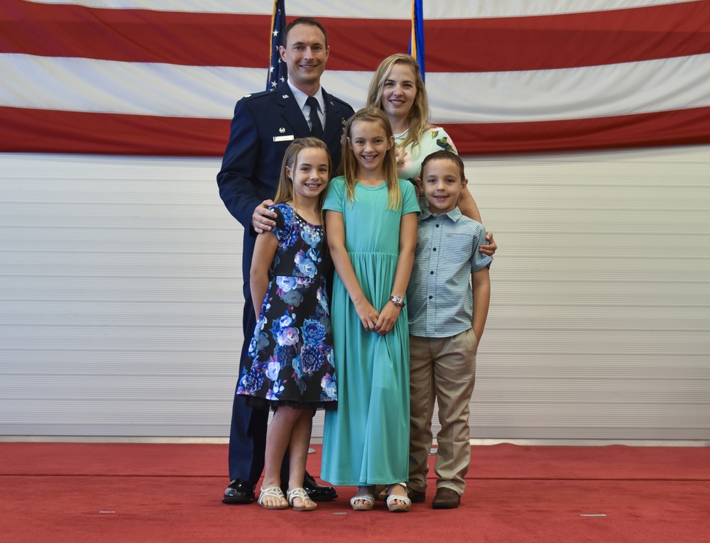 Former Thunderbird takes command of 325th OSS