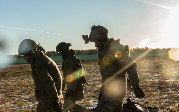 U.S., Estonian Special Operation Forces conduct fast rope training