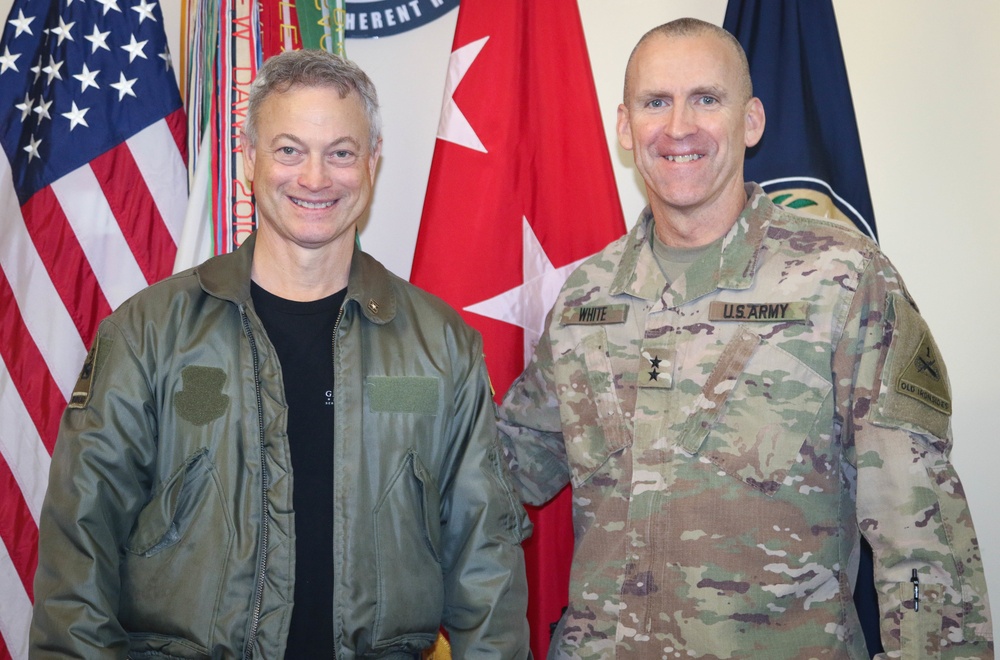 Gary Sinise Visits Baghdad