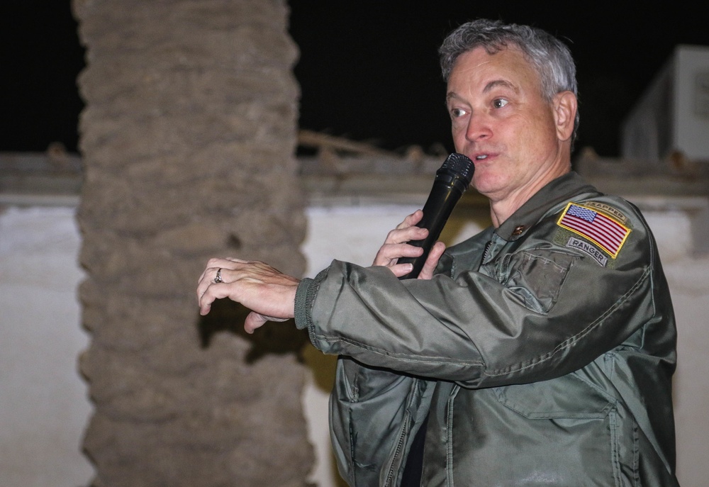Gary Sinise Visits Baghdad
