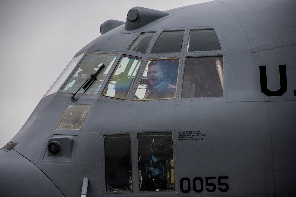 Col. James R. Camp takes final flight at 179th Airlift Wing