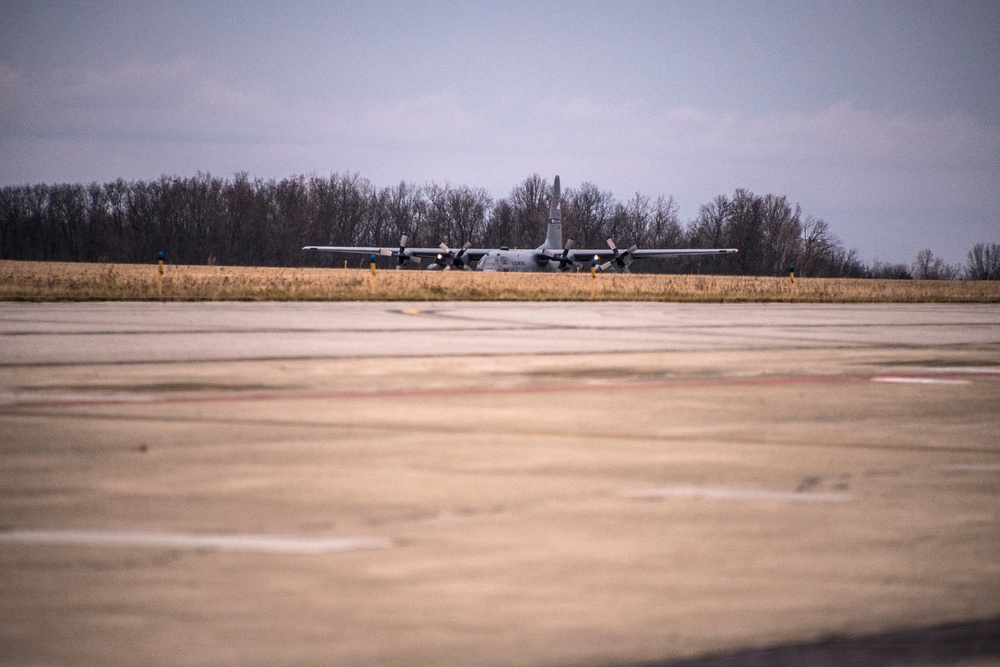 Col. James R. Camp takes final flight at 179th Airlift Wing