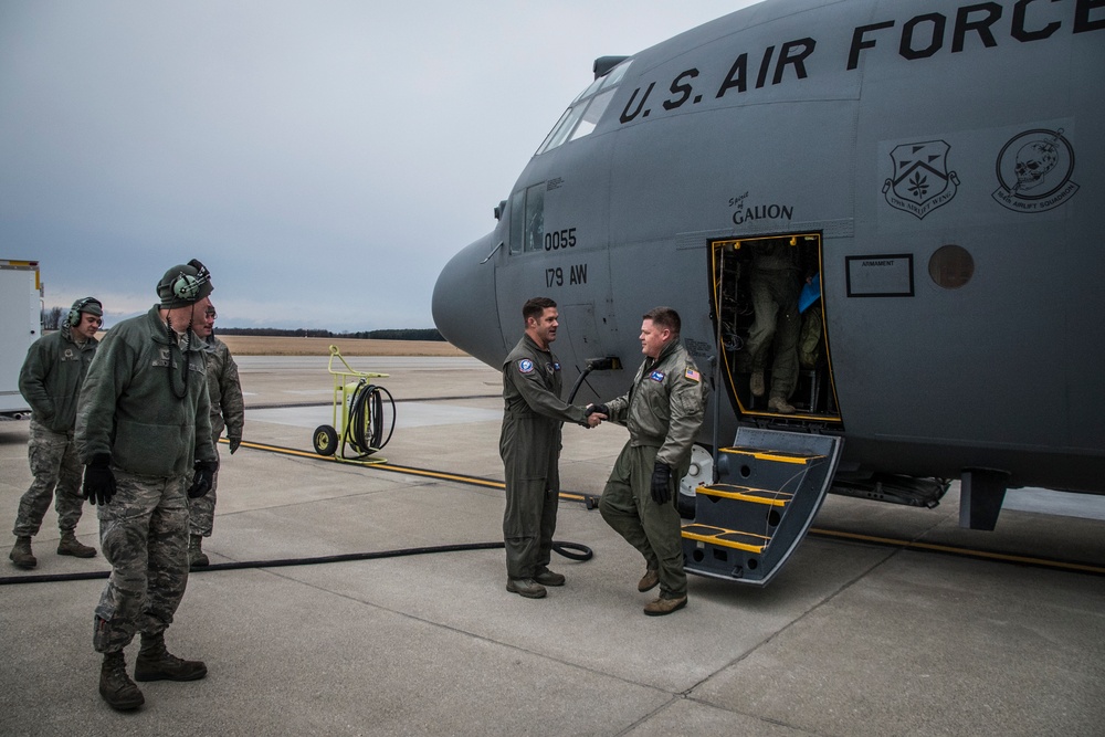 Col. James R. Camp takes final flight at 179th Airlift Wing