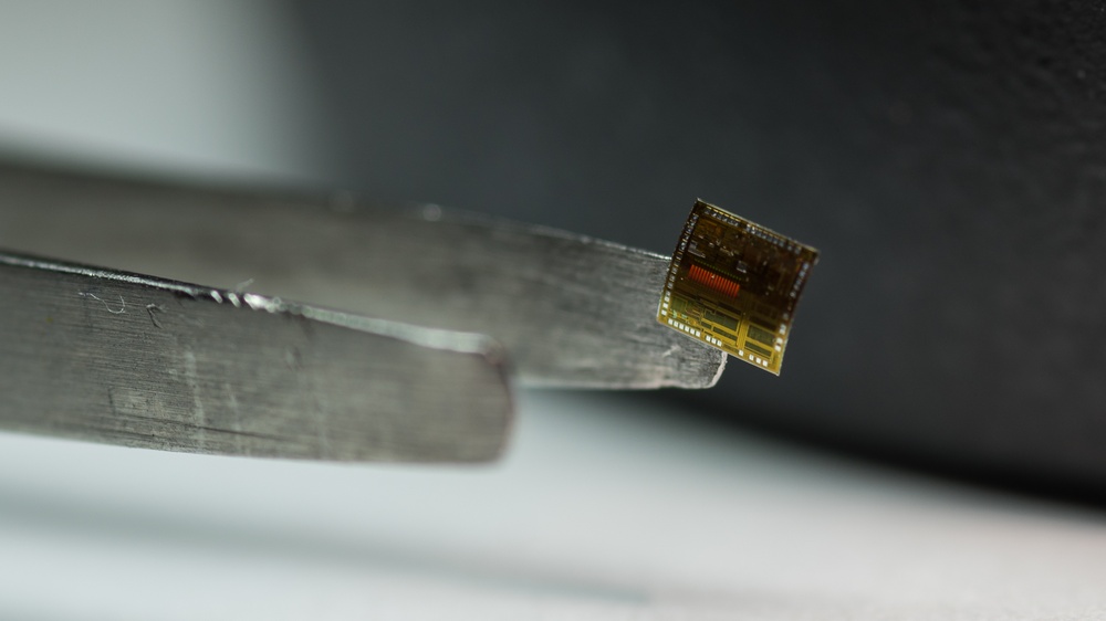 AFRL, American Semiconductor create flexible system-on-chip for ‘internet-of-things’