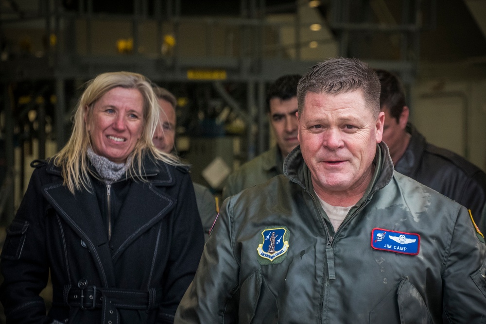 Col. James R. Camp takes final flight at 179th Airlift Wing