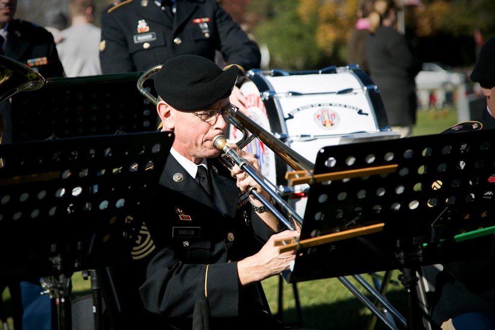 Los Gatos Community members, 63D RD soldiers remember, honor, teach