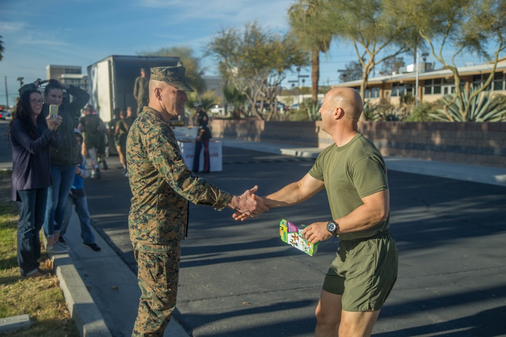 Marines run for Toys-for-Tots