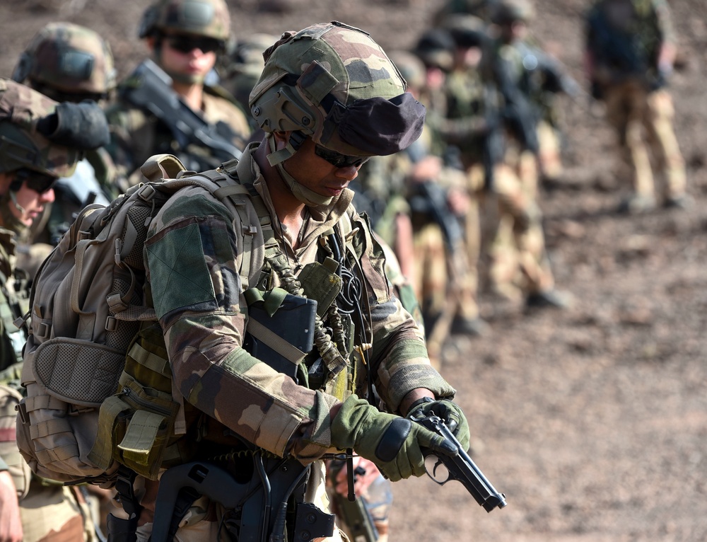 CJTF-HOA works with Marines, French in Alligator Dagger