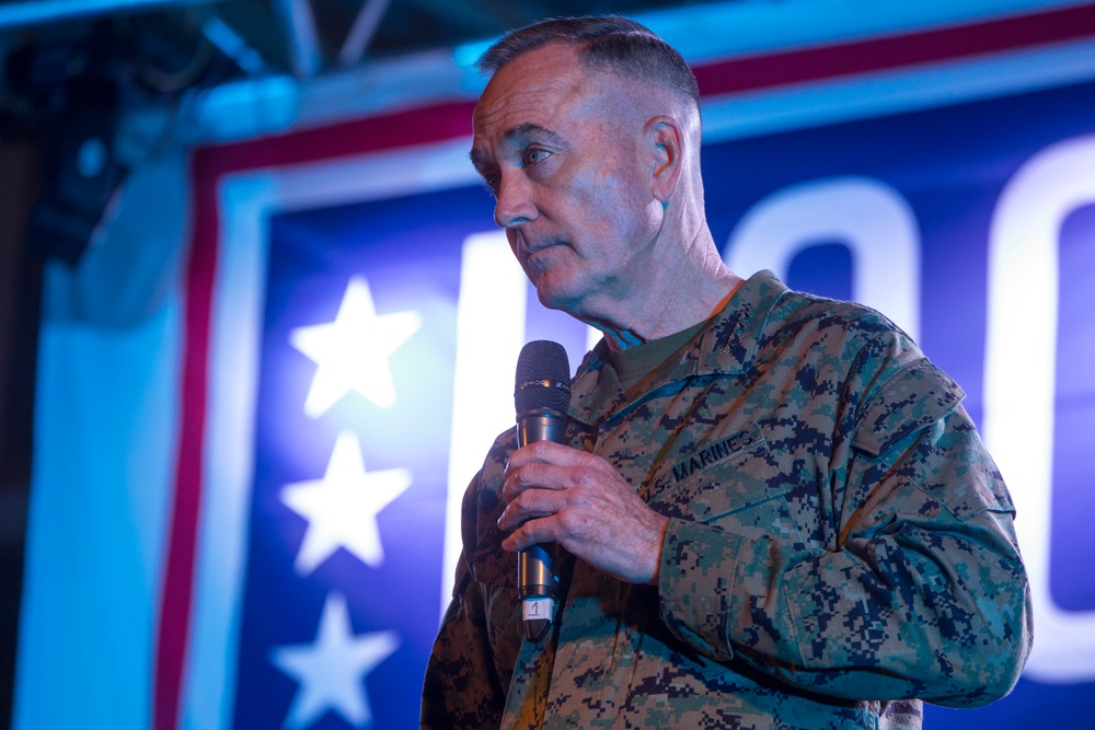 The USO brought a taste of home to service members  in Spain