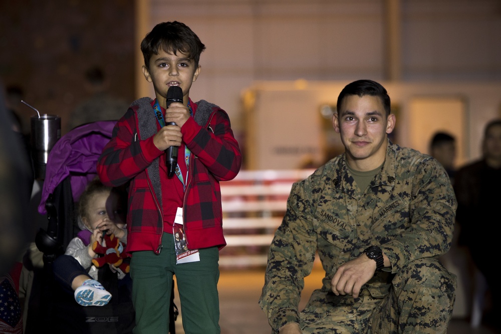 The USO brought a taste of home to service members  in Spain