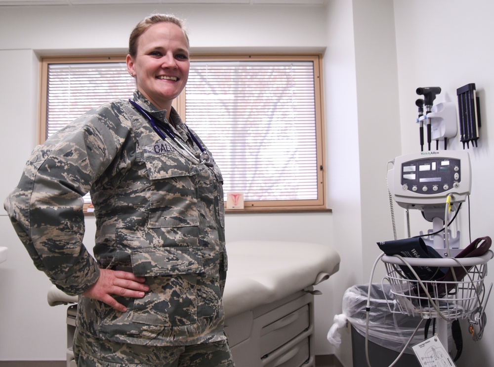 Kirtland boasts top nurse in Air Force