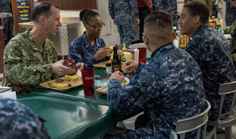 USS Ronald Reagan (CVN 76)