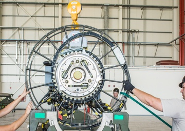 B-52 Stratofortress has conventional rotary launcher installed