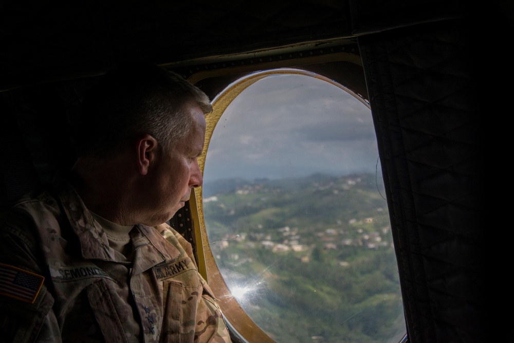 Lt. Gen. Semonite visits USACE personnel in Puerto Rico