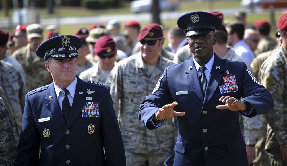 Air Force leadership presents dual Air Force Crosses