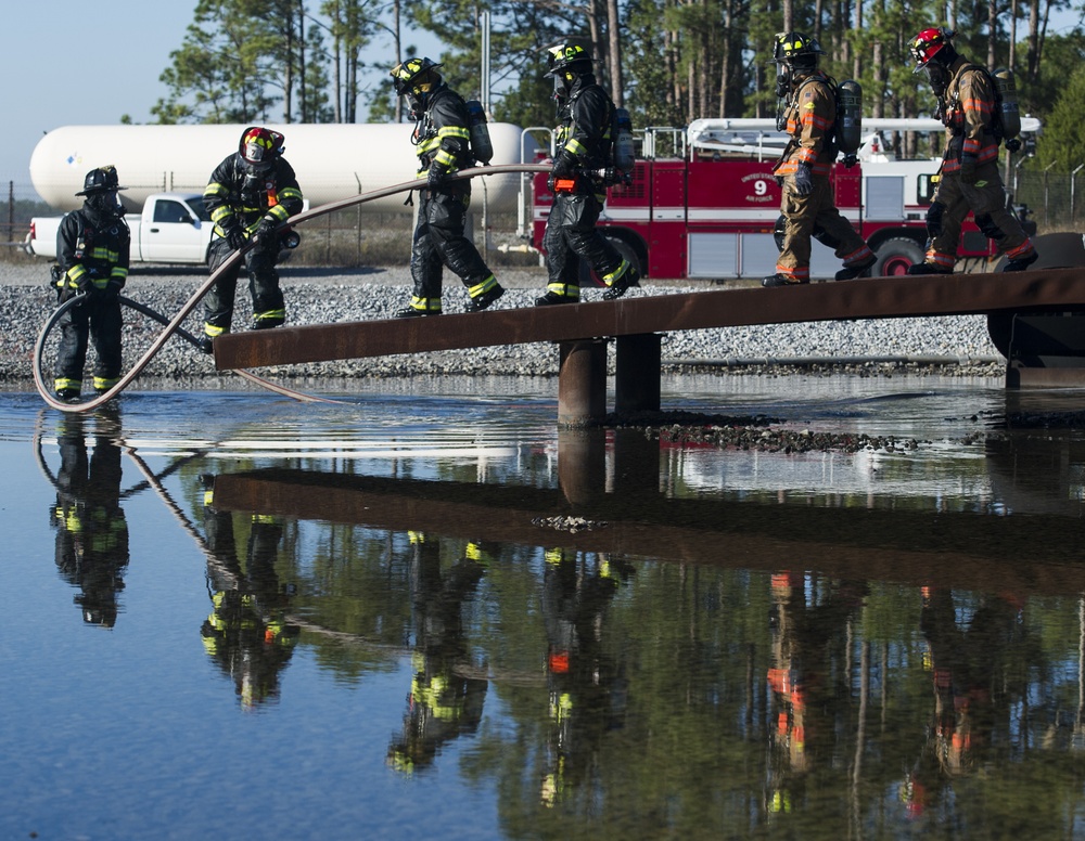 Hurlburt's firefighters hosts training with civilian counterparts