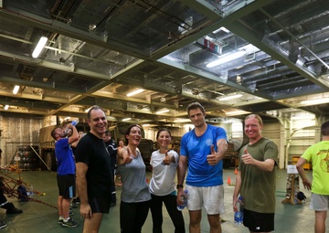 U.S., French share Christmas spirit through fitness challenge