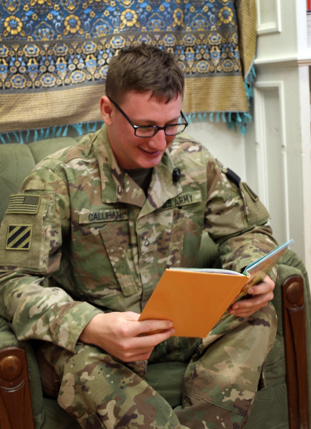 Battlefields to Bedtime Soldiers Send Home Stories for Loved Ones