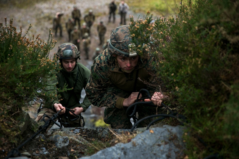 Exercise Green Claymore
