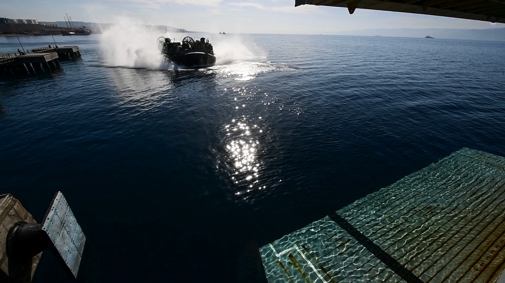 USS San Diego (LPD 22) Landing Craft, Air Cushion