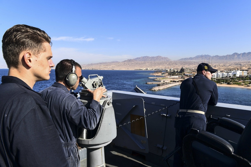 USS San Diego (LPD 22) Quartermasters Stand Watch During Aqaba, Jordan Departure