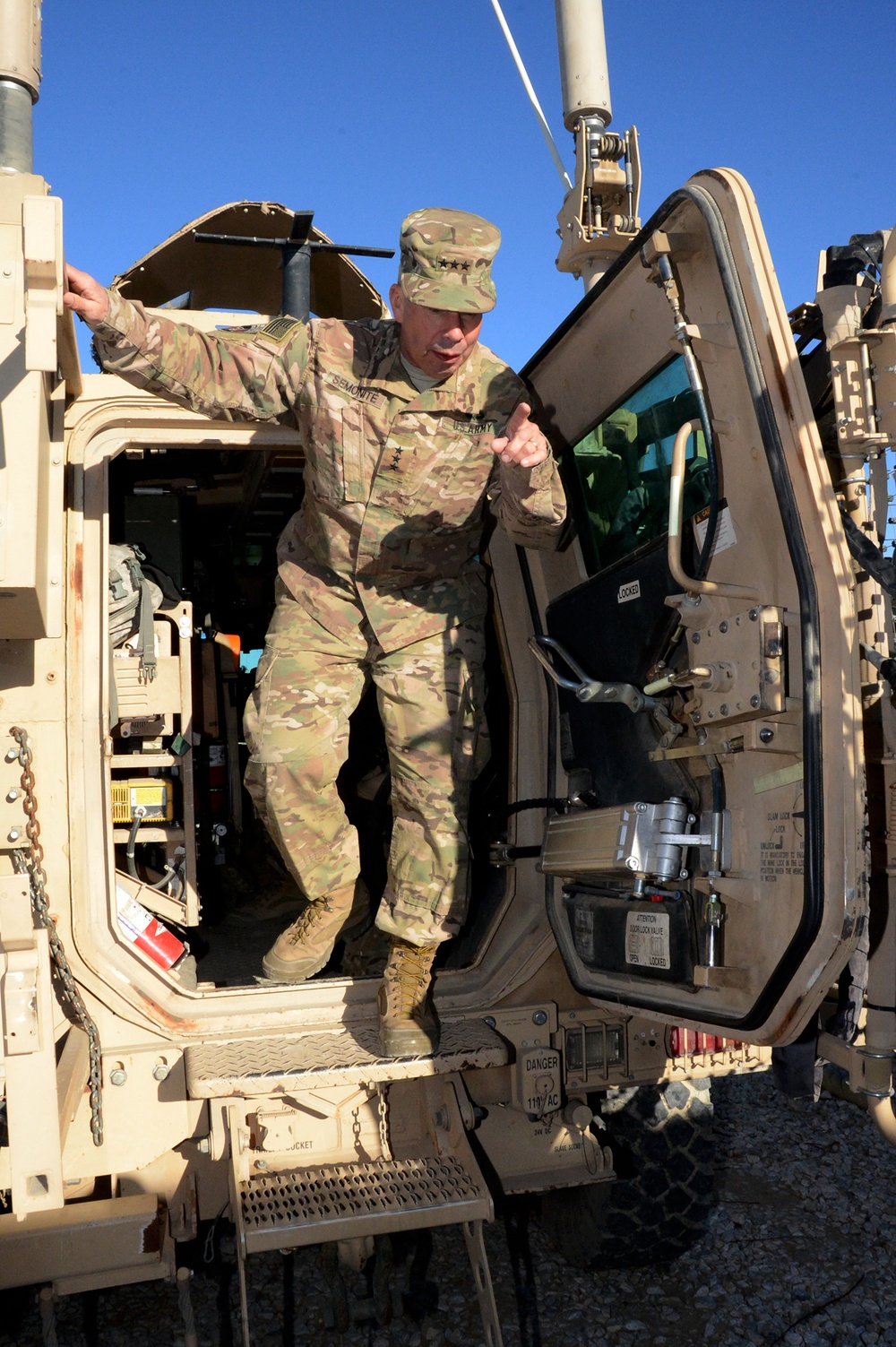 USACE chief visits Sappers in Afghanistan