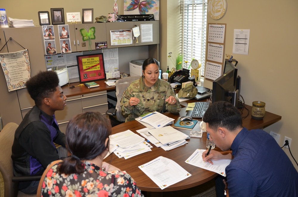 MICC mentors high school students during Job Shadow Day