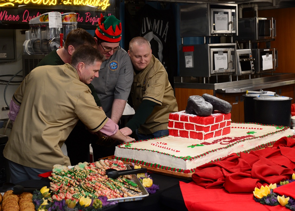 Nimitz Celebrates Christmas