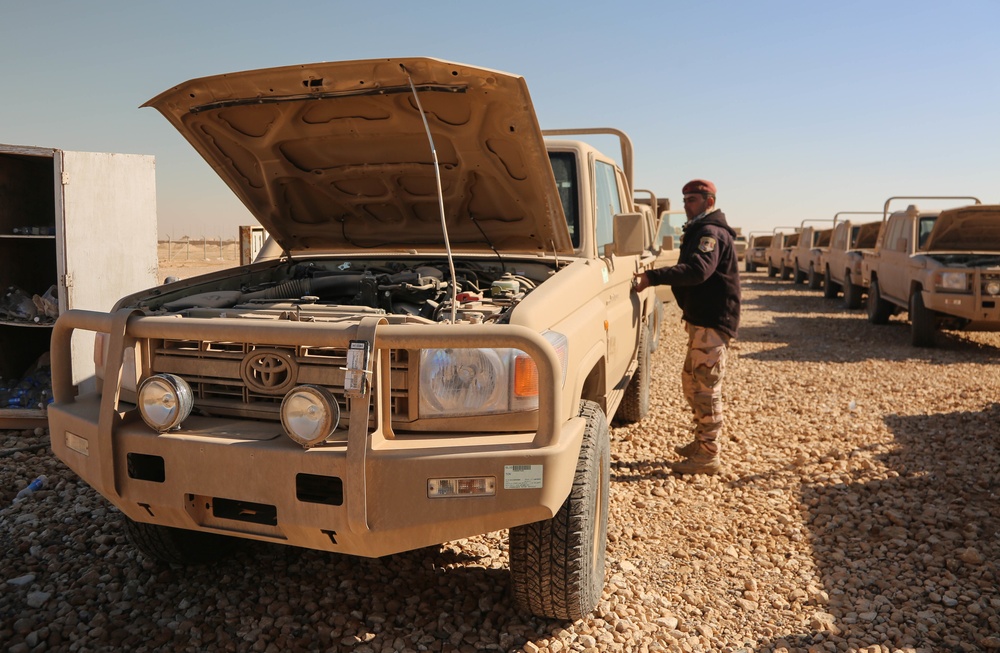 Iraq Security Forces receives vehicles