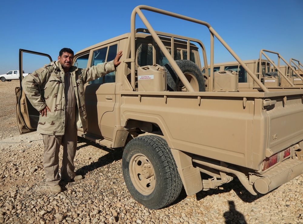 Iraq Security Forces receives vehicles