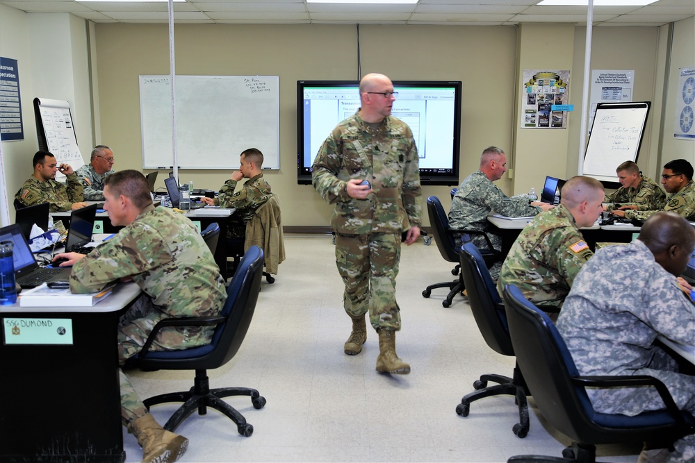 Fort McCoy's RTS-Maintenance trains Soldiers in senior leader course for 91, 94 MOS'