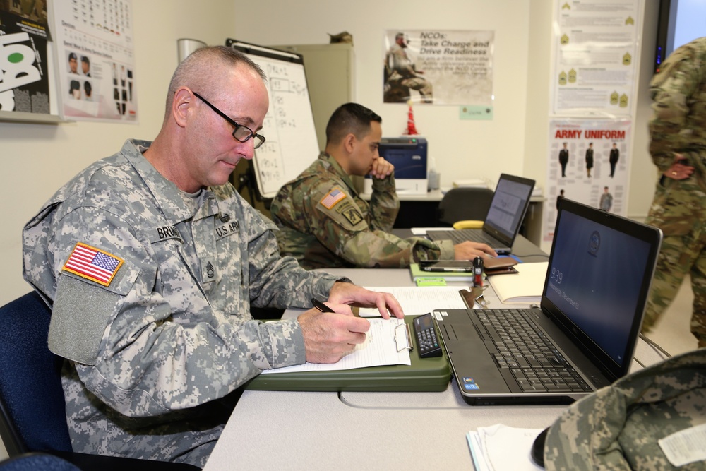 Fort McCoy's RTS-Maintenance trains Soldiers in senior leader course for 91, 94 MOS'