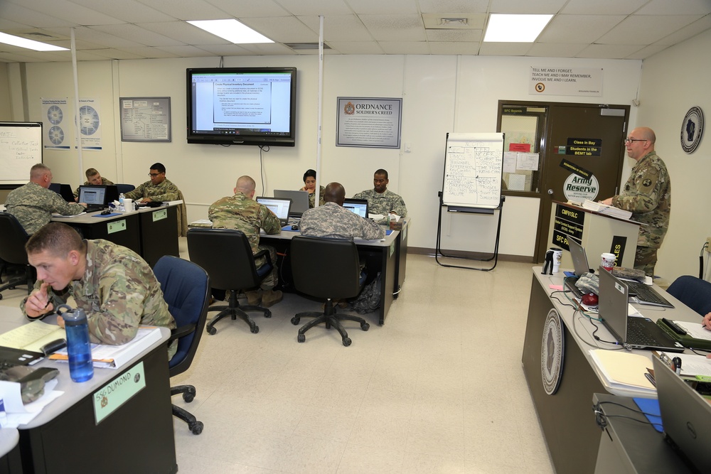 Fort McCoy's RTS-Maintenance trains Soldiers in senior leader course for 91, 94 MOS'