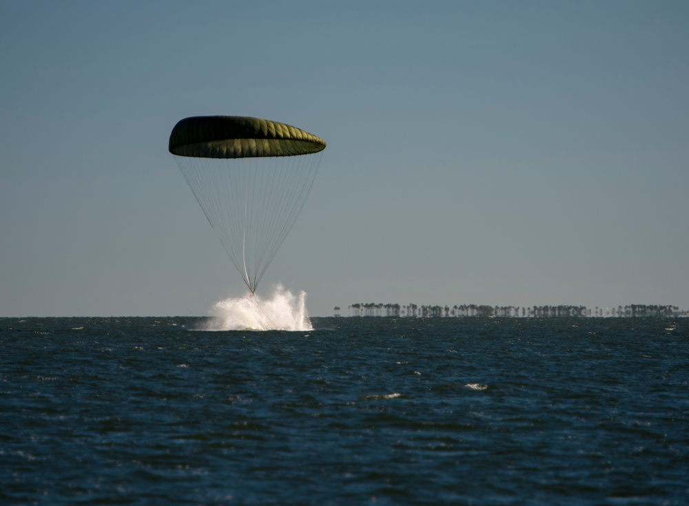 Southern Strike 18 - Cargo and Personnel Drop