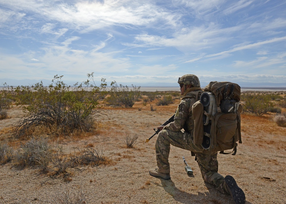 Edwards EOD hosts realistic training for fellow bomb squad members