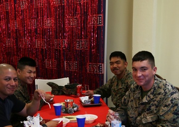 Camp Foster USO hosts Holiday Dinner