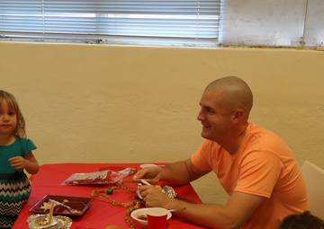 Camp Foster USO hosts Holiday Dinner