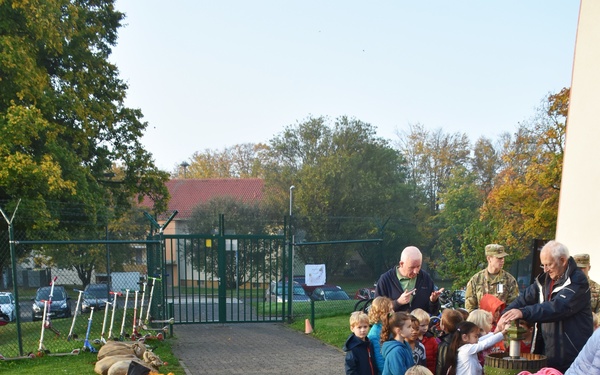 Apple Picking at Aukamm Elementary