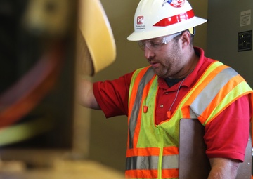 Non-Federal Generator Operation and Maintenance Mission helps power critical water infrastructure in Puerto Rico