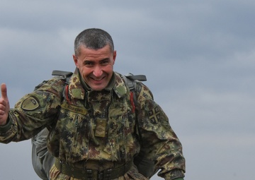 A Serbian thumbs up to American paratroopers