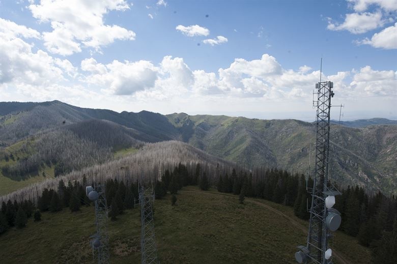 CAMOC Airmen improve radio site