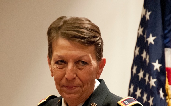 Longest serving Missouri Guardsmen retires after a 43-year career.