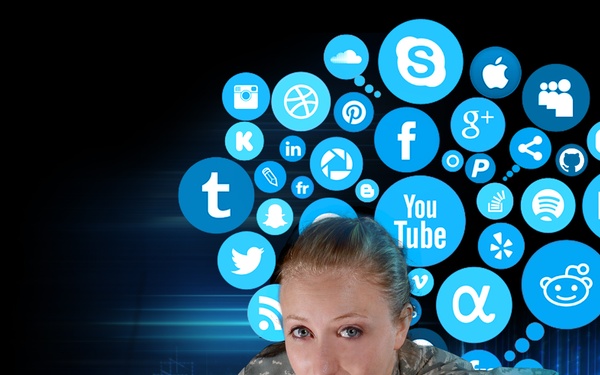 Federal employees, service members should be aware of social-media limits on political activities