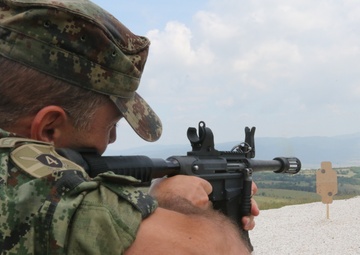 Ohio Soldiers, Serbians learn non-lethal weapons tactics