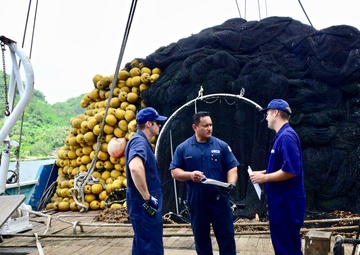 Marine Safety Detachment American Samoa conducts fishing vessel safety checks