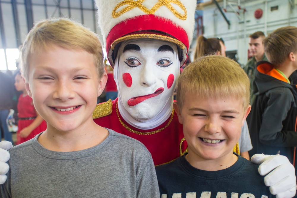 121st ARW Holiday Party